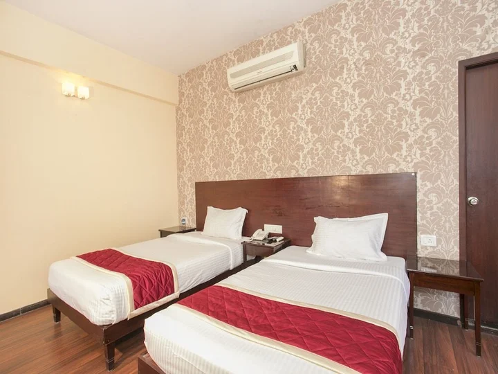 Бангалор: OYO 332 Hotel Melody Inn