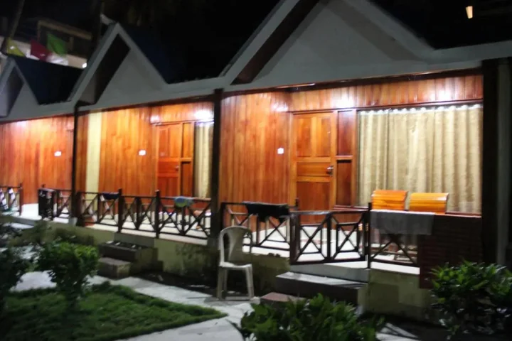 Лакшманпур: Tango Beach Resort
