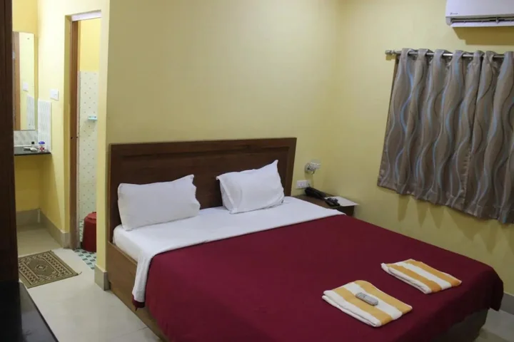 Лакшманпур: Tango Beach Resort