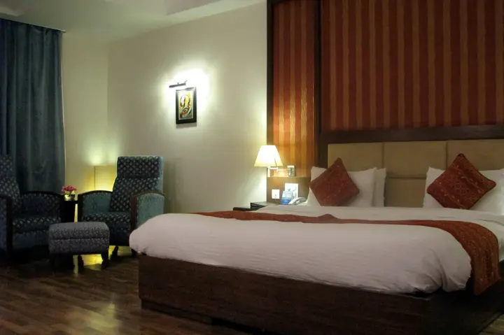 Бадди: Legend Sarovar Portico Baddi