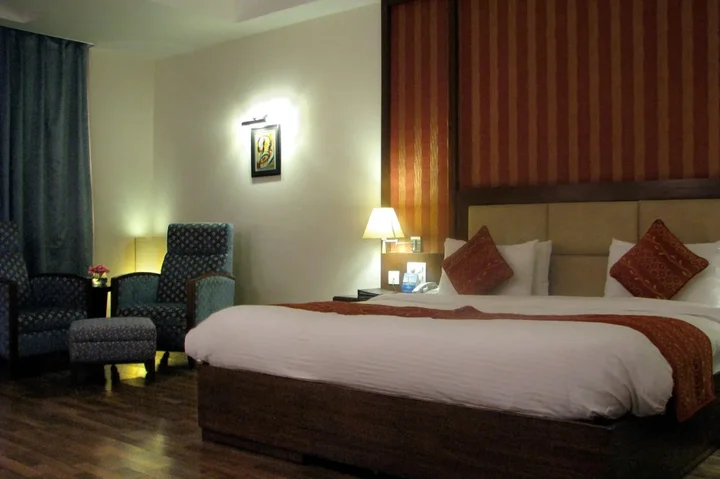 Бадди: Legend Sarovar Portico Baddi