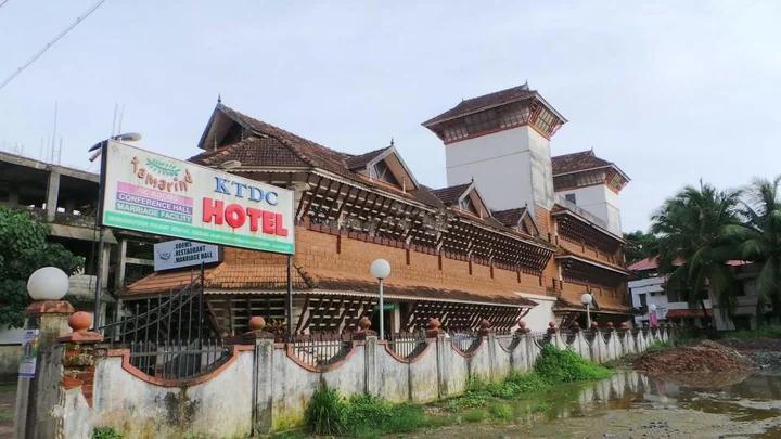 Гуруваюр: KTDC Tamarind Guruvayoor