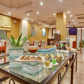 Силигури: Royal Sarovar Portico Siliguri