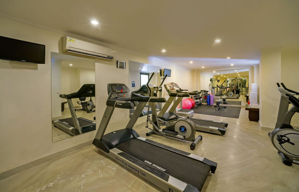 Силигури: Royal Sarovar Portico Siliguri
