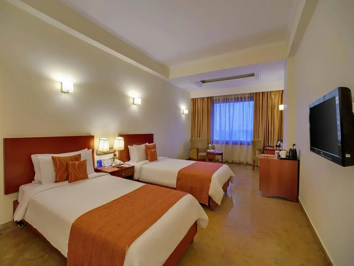 Силигури: Royal Sarovar Portico Siliguri