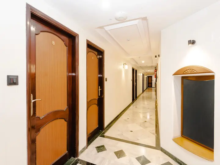 Сурат: Hotel Galaxy