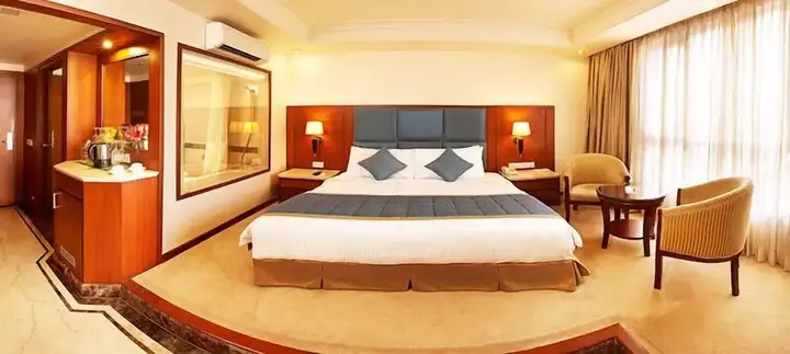 Бангалор: The Royale Senate Hebbal
