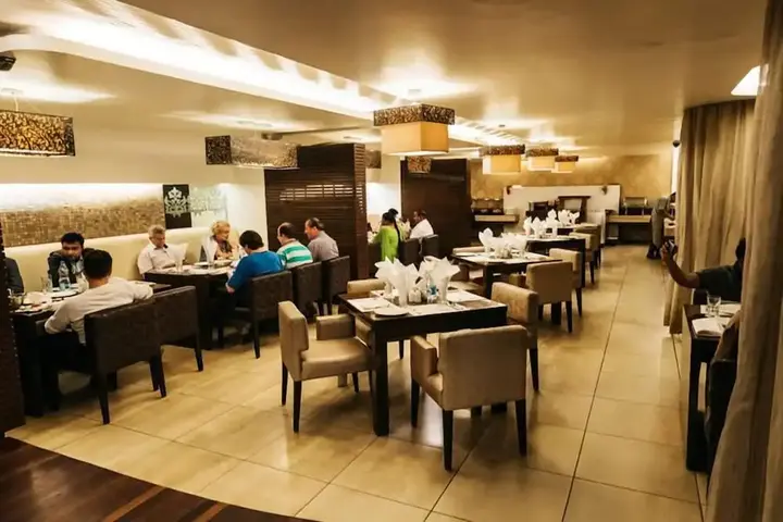 Бангалор: The Royale Senate Hebbal