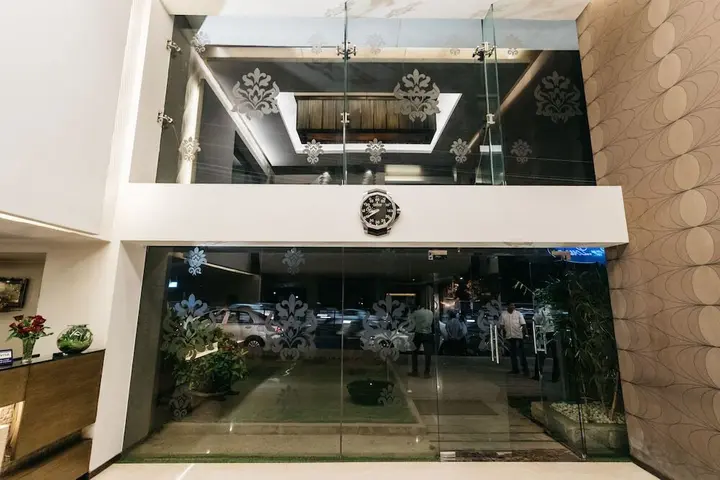 Бангалор: The Royale Senate Hebbal
