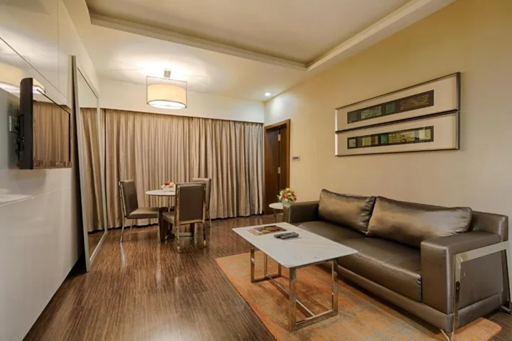 Виджаявада: Quality Hotel DV Manor