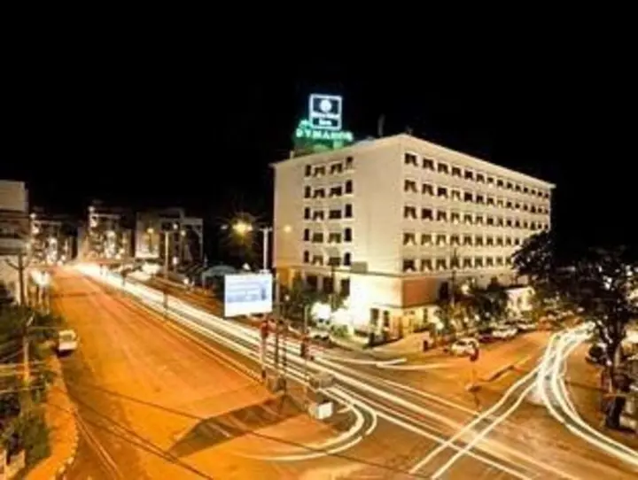 Виджаявада: Quality Hotel DV Manor