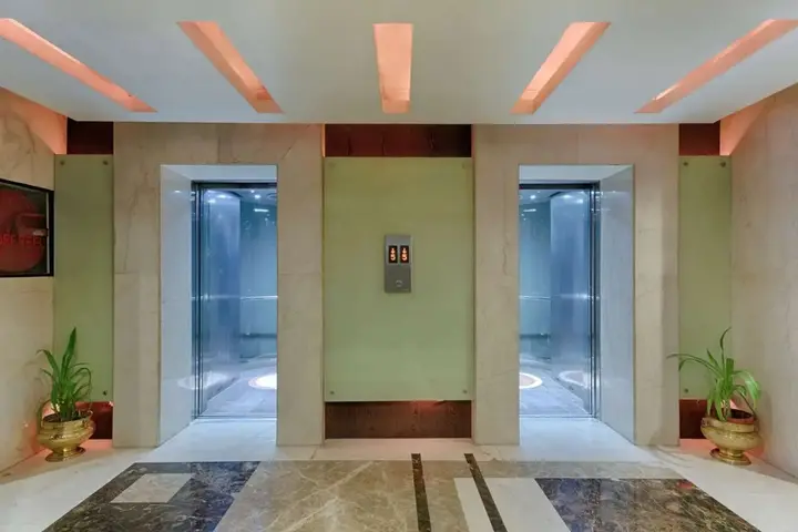 Виджаявада: Quality Hotel DV Manor