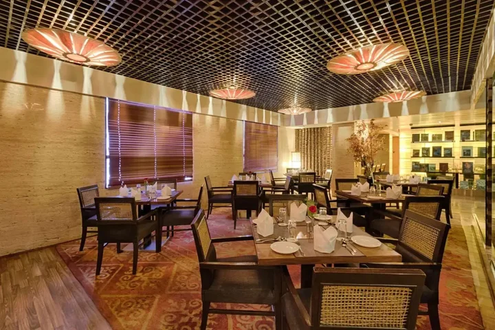 Виджаявада: Quality Hotel DV Manor