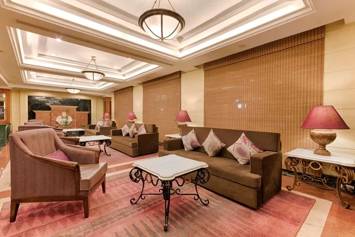 Виджаявада: Quality Hotel DV Manor