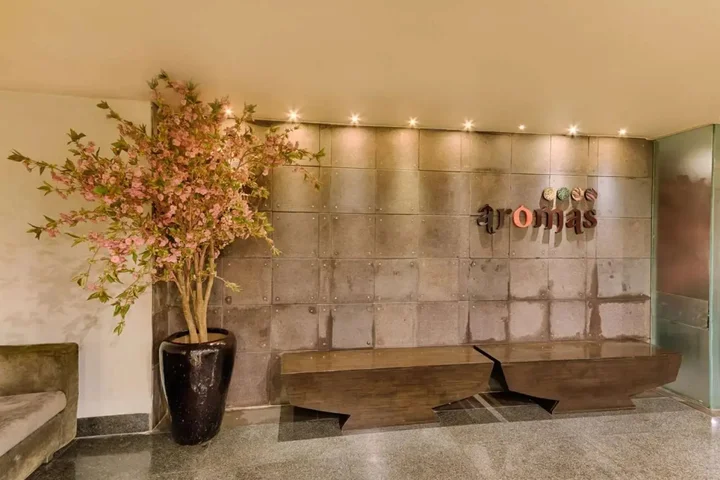 Виджаявада: Quality Hotel DV Manor
