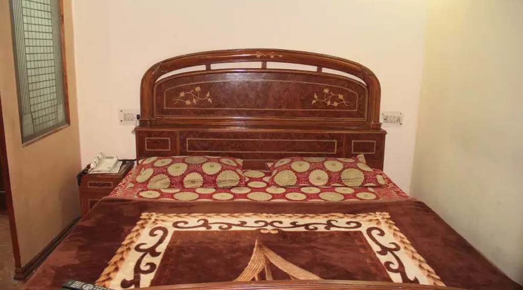 Нью-Дели: Hotel Vishesh Continental Kirti Nagar