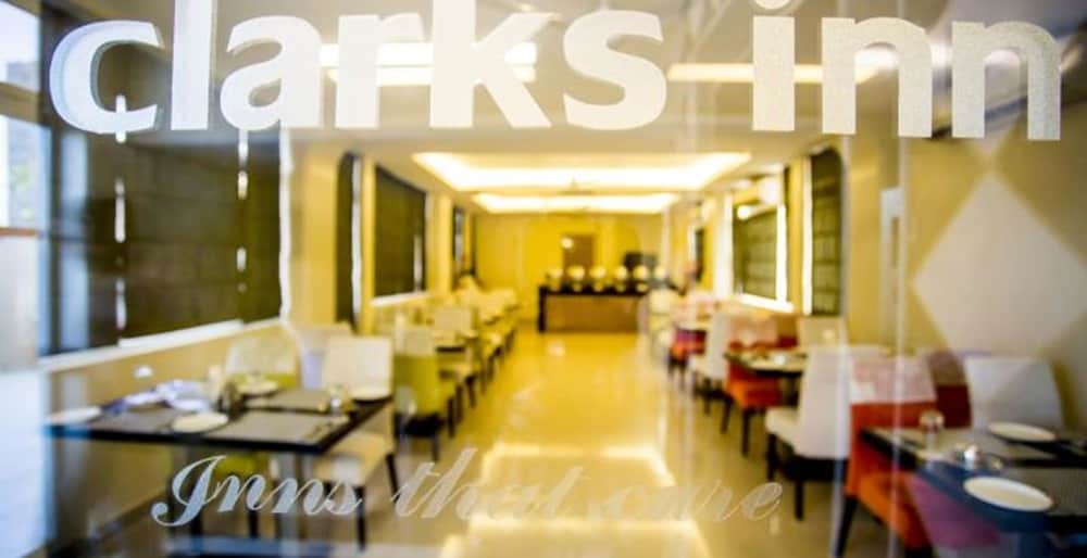 Нью-Дели: Clarks Inn Nehru Place
