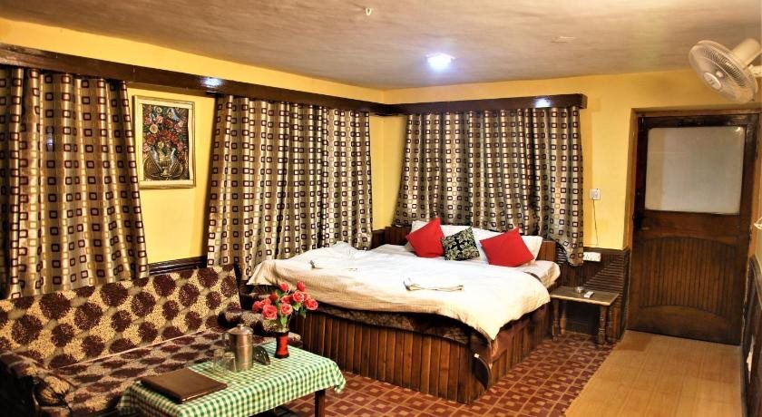 Манали: Hotel Chetna & Cottages