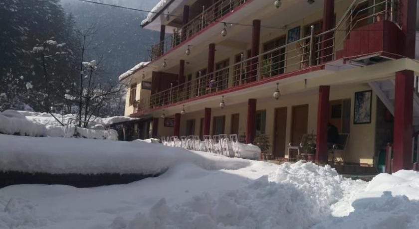 Манали: Hotel Chetna & Cottages