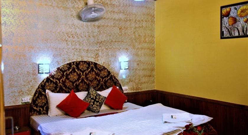 Манали: Hotel Chetna & Cottages