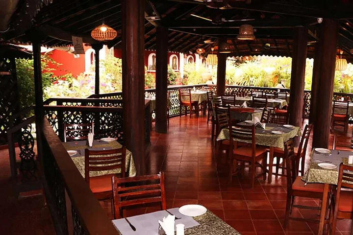 Калангут: Kingstork Beach Resort