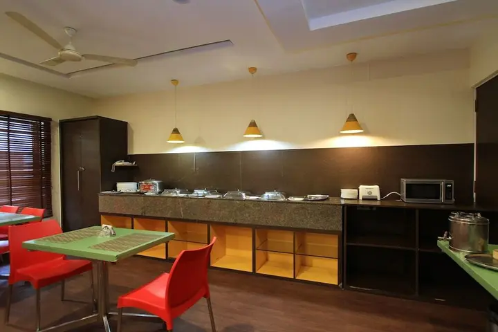 Бангалор: The Grand Continent Hotel