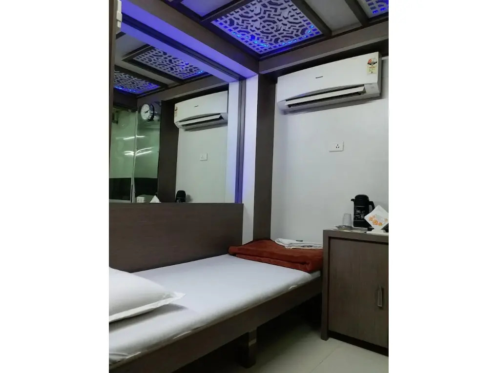 Мумбаи: Nice Guest House