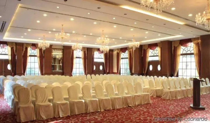 Бангалор: The Grand Magrath Hotel