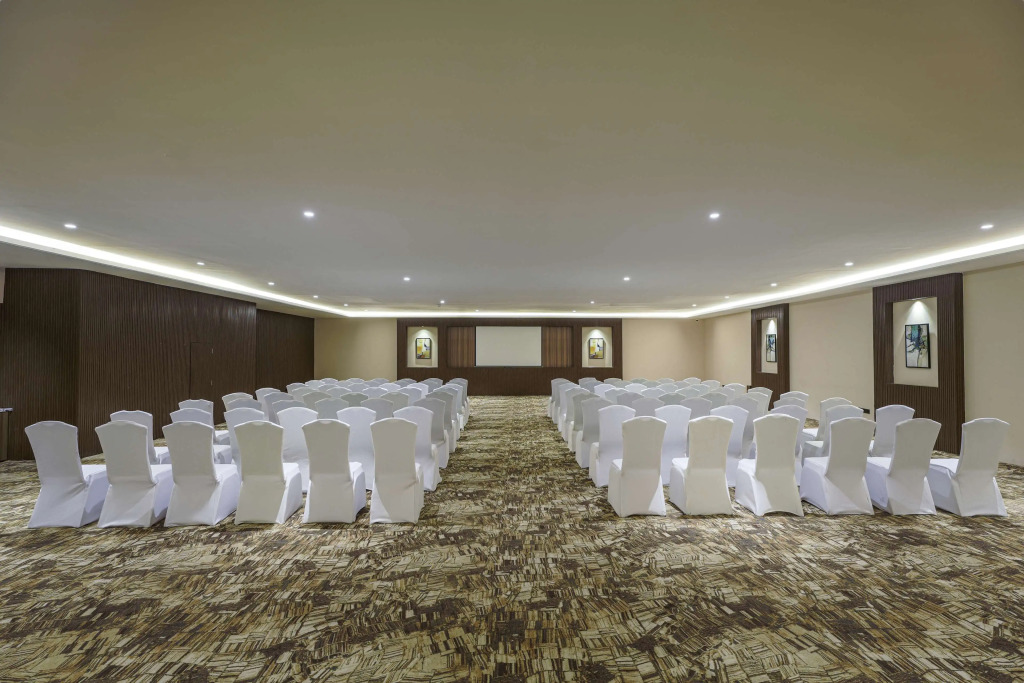 Хандала: Radisson Blu Plaza Resort & Convention Centre Karjat
