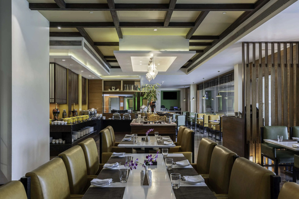 Хандала: Radisson Blu Plaza Resort & Convention Centre Karjat