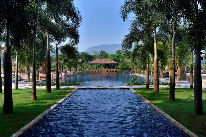 Хандала: Radisson Blu Plaza Resort & Convention Centre Karjat