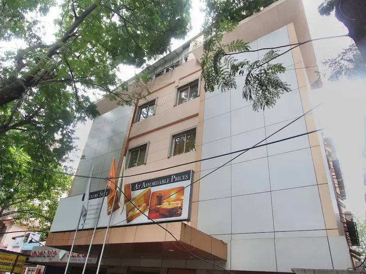 Бангалор: OYO 15781 Shree Adiga Residency