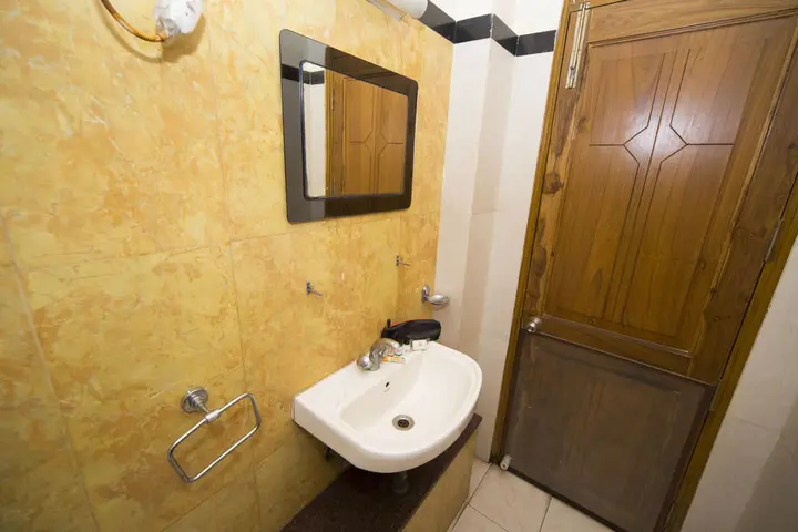 Колката: Coral Residency CL 36 Sector 2