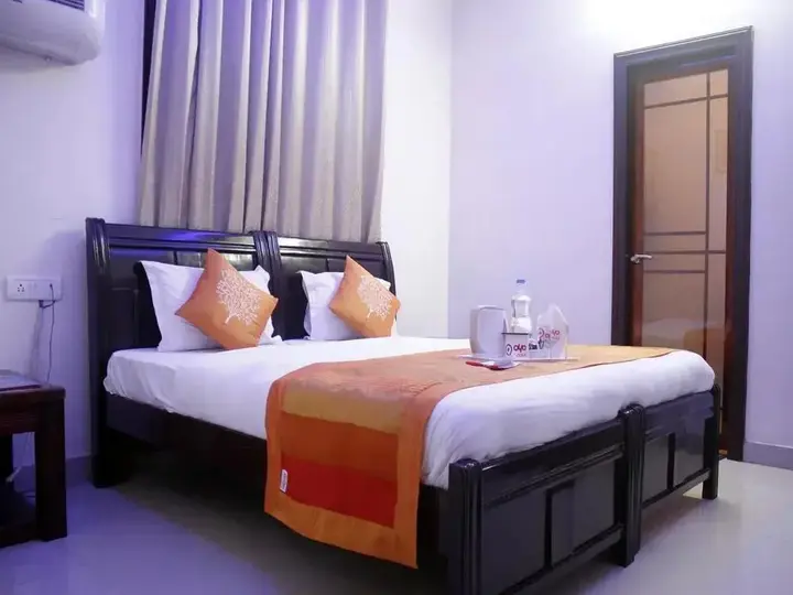 Ришикеш: OYO 780 Hotel Nirvana Palace