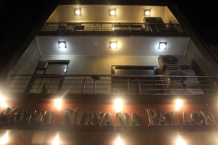 Ришикеш: OYO 780 Hotel Nirvana Palace