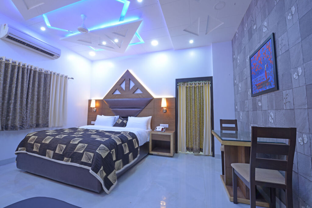 Аурангабад: Hotel J P International
