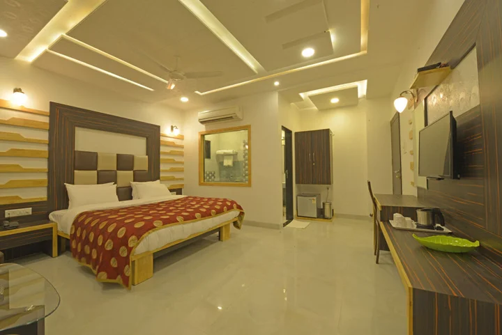 Аурангабад: Hotel J P International