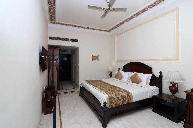 Агра: Orient Taj Hotel &Resort