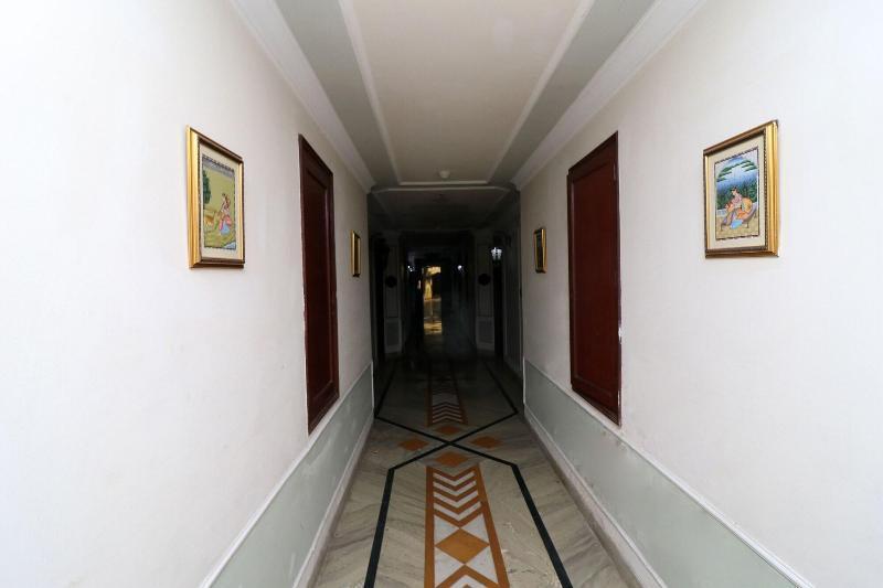 Агра: Orient Taj Hotel &Resort