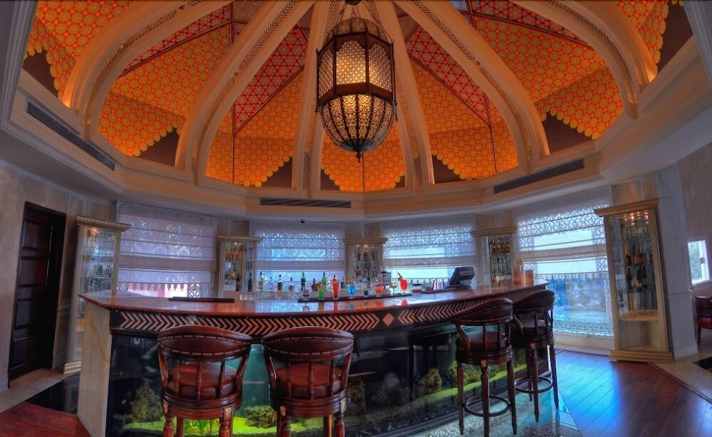 Агра: Orient Taj Hotel &Resort