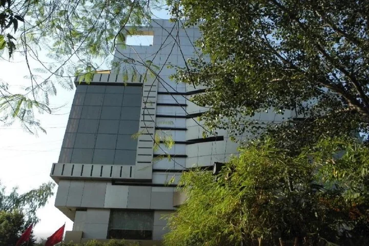 Пуна: FabHotel Krishna Presidency