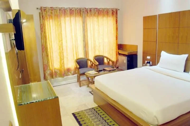 Вриндаван: Hotel Basera Brij Bhoomi