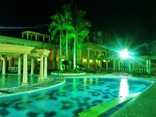 Ховрах: Lake Land Country Club Residency
