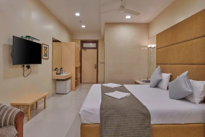 Мумбаи: Bentley Hotel Marine Drive