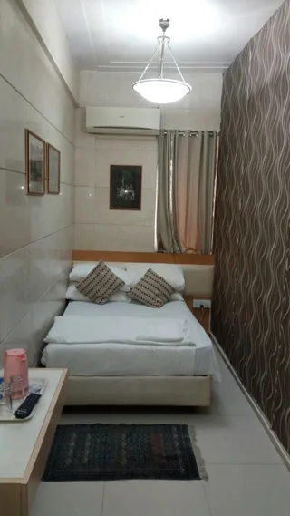 Мумбаи: Bentley Hotel Marine Drive