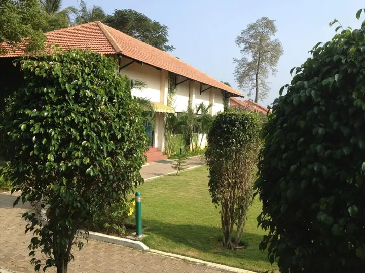 Пунди: Hotel Riverside Resort and Spa Kumbakonam