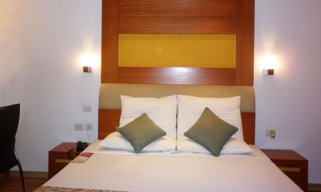 Пунди: Hotel Riverside Resort and Spa Kumbakonam
