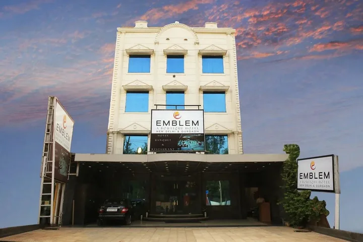 Гуруграм: Hotel The League Gurgaon
