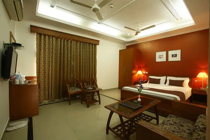 Гуруграм: Hotel The League Gurgaon