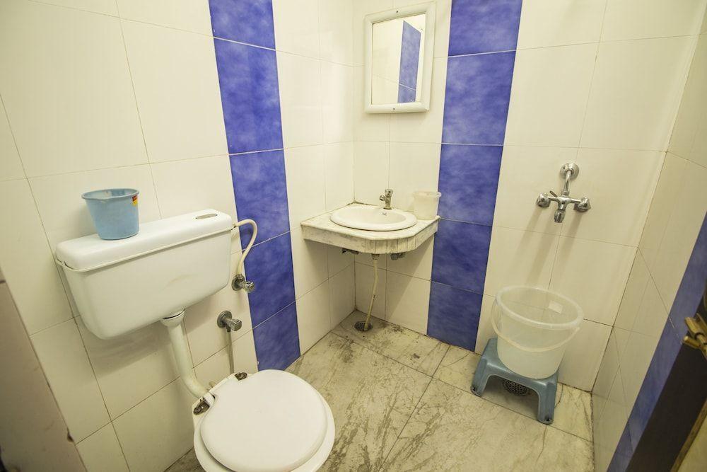 Дехрадун: Hotel Bajaj Inn